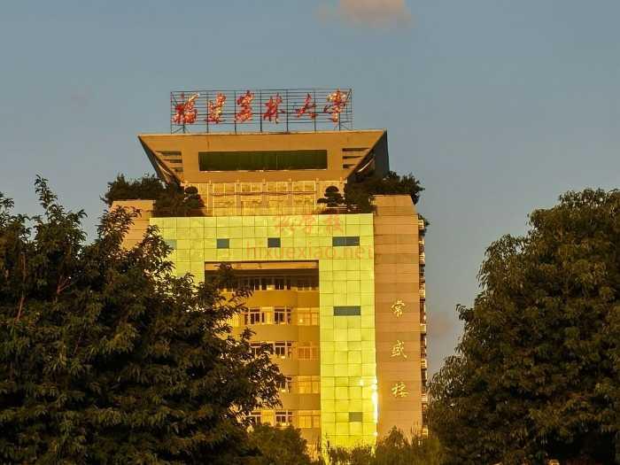 C192B57586D501FB31103CBE9601D44A.png 图片